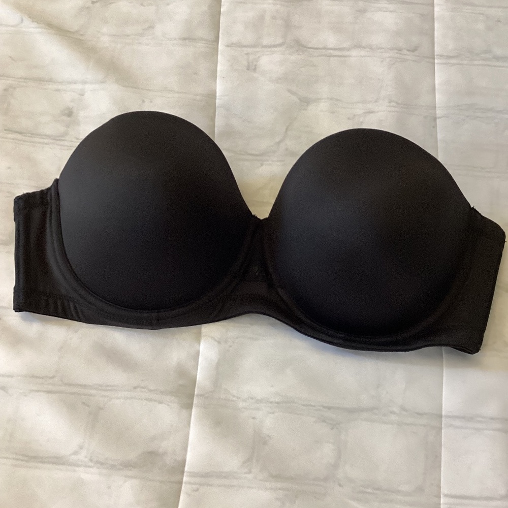 PUSH UP STRAPLESS BRA (Size: 38D) NWOT